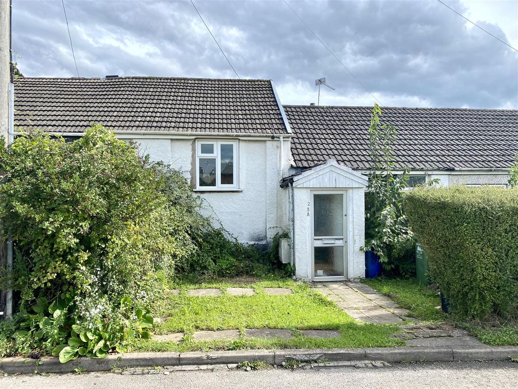 2 bed terraced bungalow for sale in Grahamstown Road, Sedbury, Chepstow