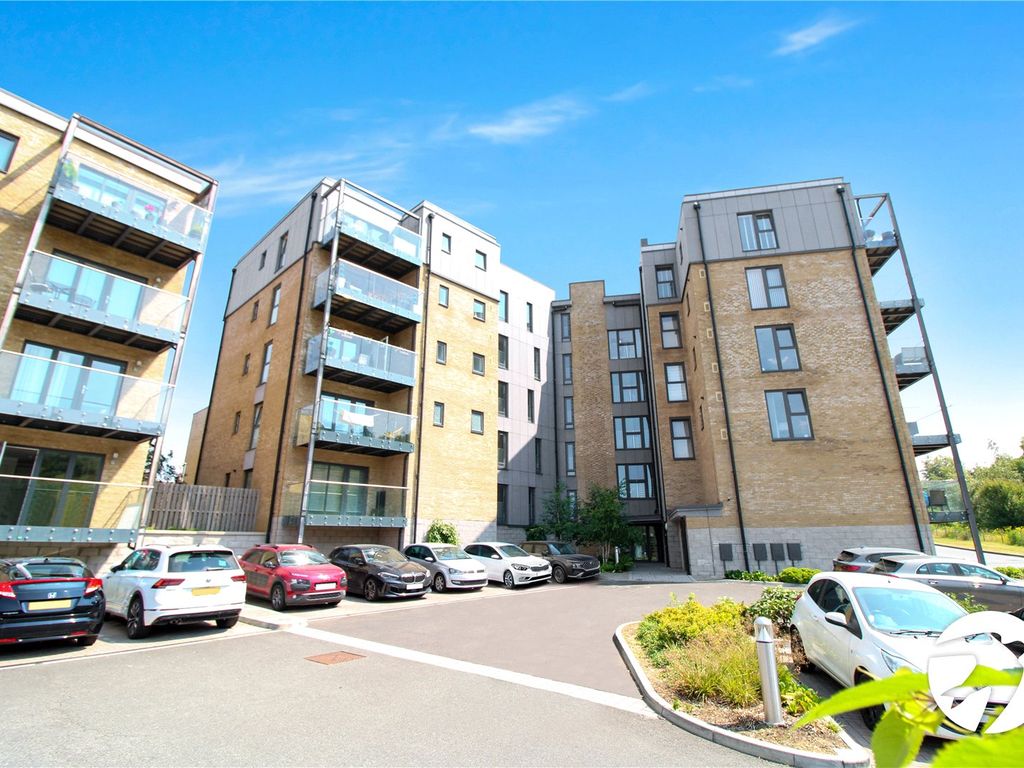 2 bed flat to rent in Castle Hill Drive, Castle Hill, Ebbsfleet Valley, DA10 Zoopla