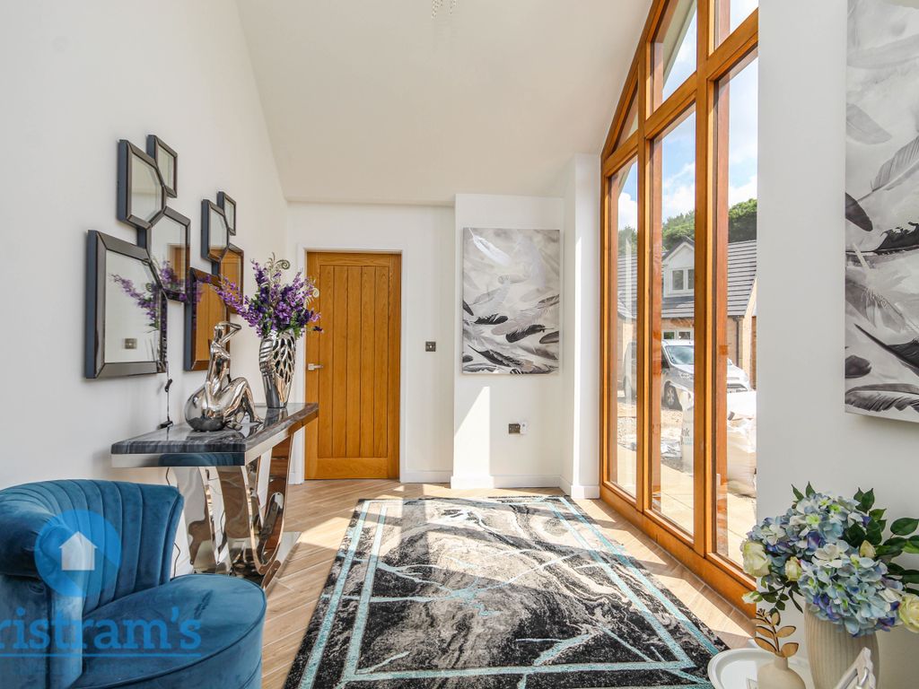 3 bed detached bungalow for sale in Woodchurch Road, Arnold, Nottingham