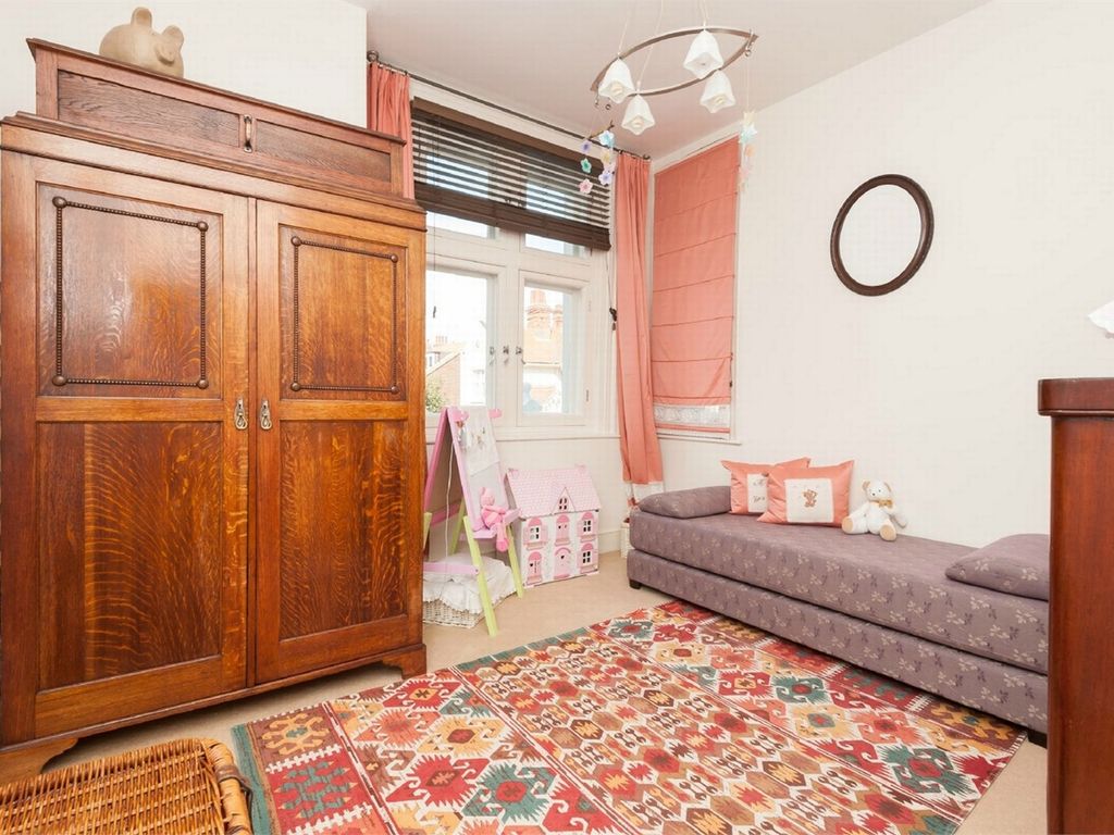 Property Details For The French Apartments De Courcel Road Brighton Property Details For The French Apartments De Courcel Road Brighton Bn2 5rz Zoopla
