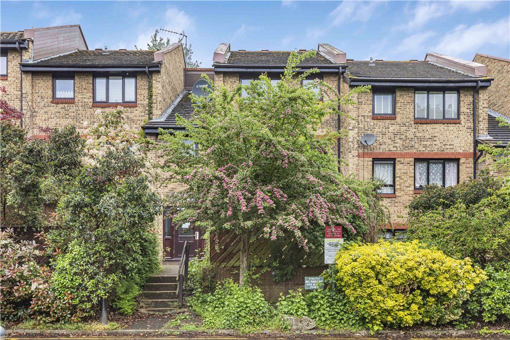 2 bed flat for sale in 48 Bakers Hill, London E5, £350,000 Zoopla