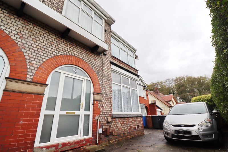 4 bed semidetached house for sale in Manchester Road, Swinton