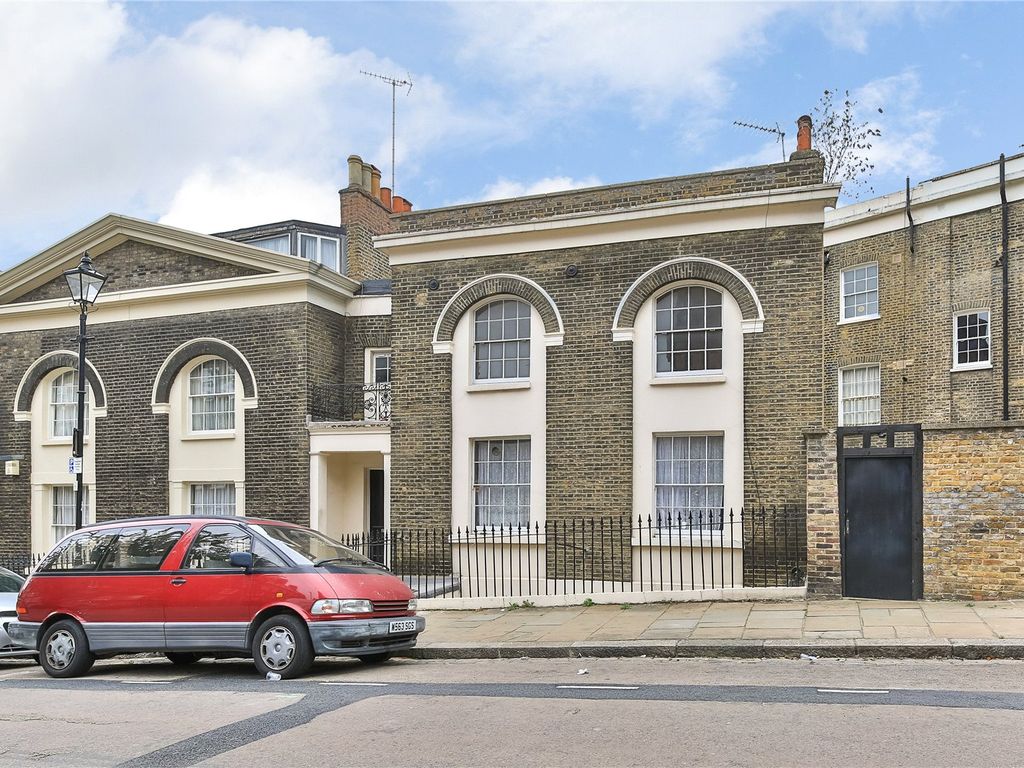 4 bed end terrace house for sale in Lloyd Baker Street, Bloomsbury