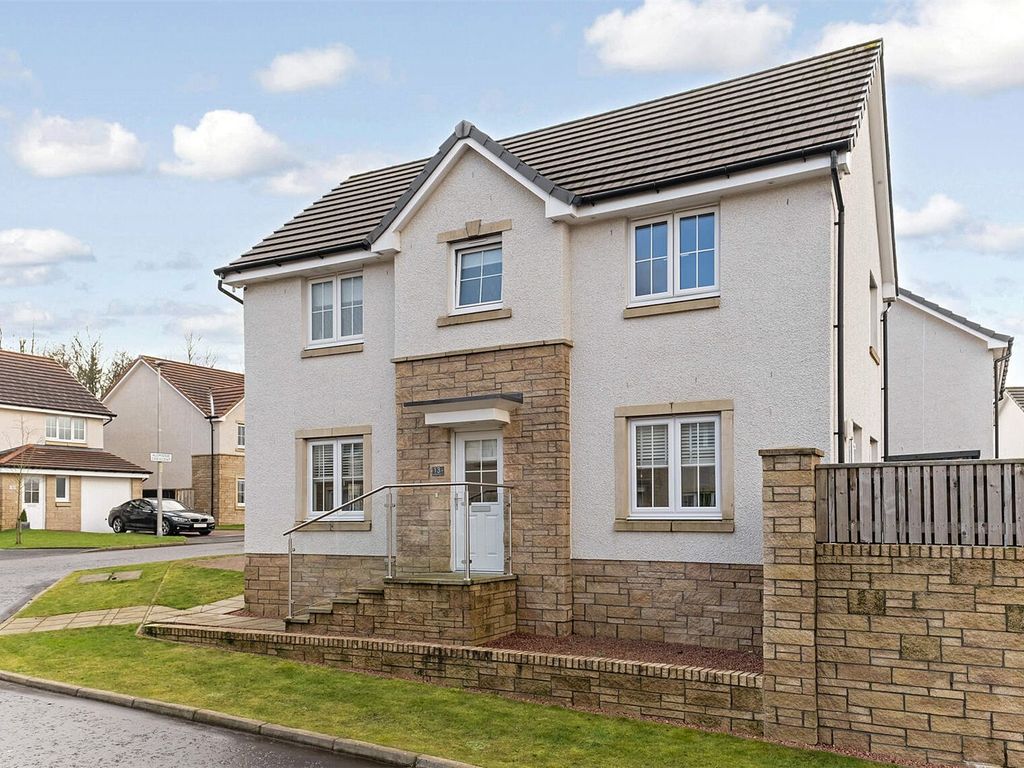 3 bed detached house for sale in Aldridge Crescent, Cumbernauld