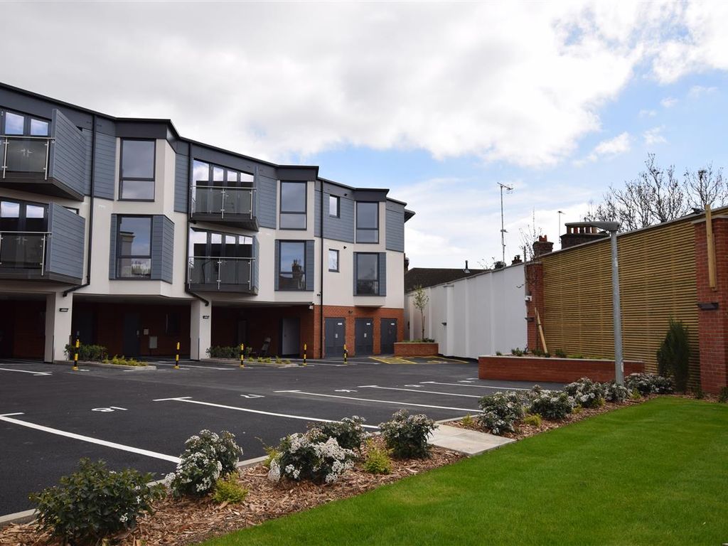New home, 1 bed flat for sale in Leavesden Lodge, 1 A Leavesden Road