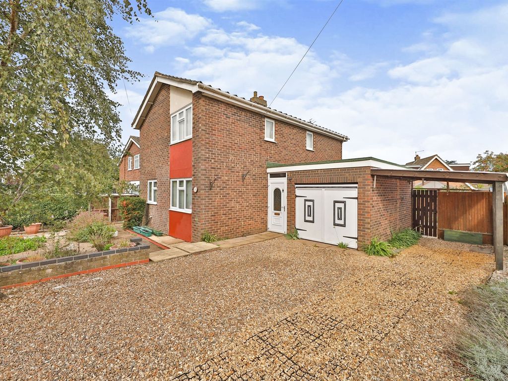 3 bed detached house for sale in Stone Road, Dereham NR19 Zoopla