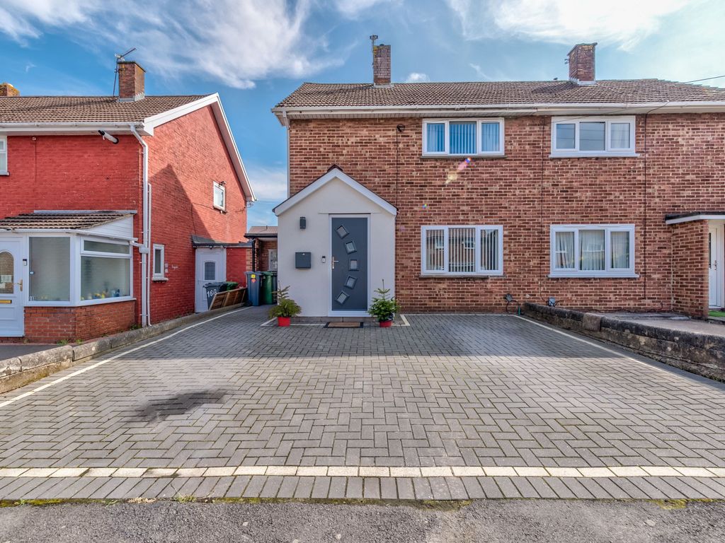 2 bed semidetached house for sale in Llanrumney Avenue, Llanrumney