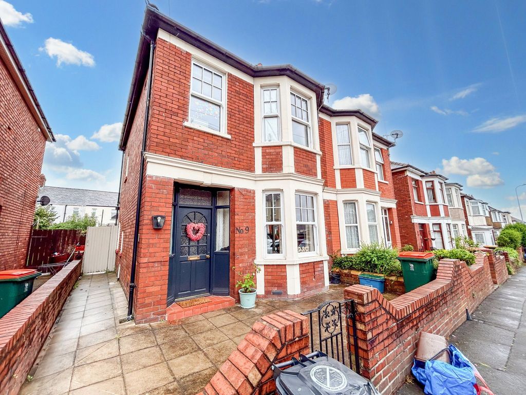 3 bed semidetached house for sale in Hawarden Road, Newport NP19, £