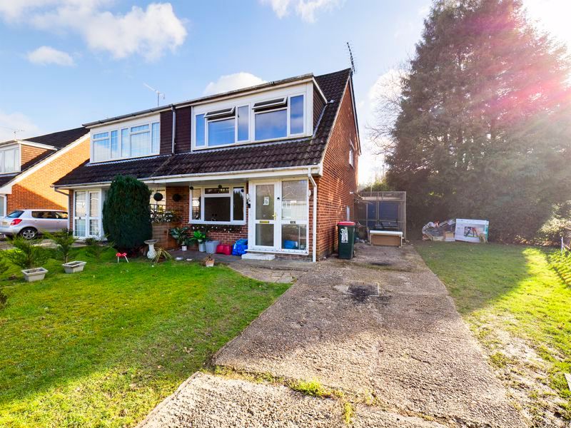 3 bed semidetached house for sale in Sheppey Close, Crawley RH11 Zoopla