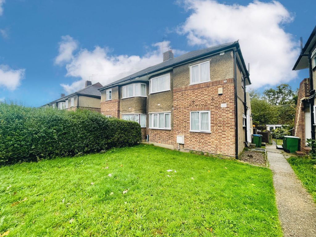 2 bed for sale in Eversley Avenue, Bexleyheath DA7 Zoopla