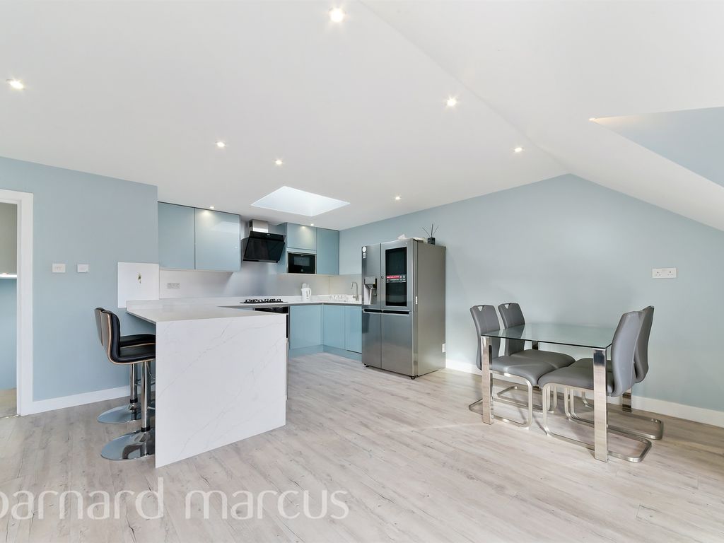 Mitcham Road, London SW17  