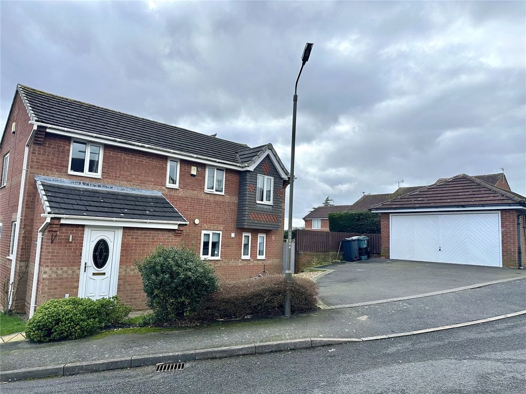 4 bed detached house to rent in Norbury Way, Belper, Derbyshire DE56, £1,200 pcm Zoopla