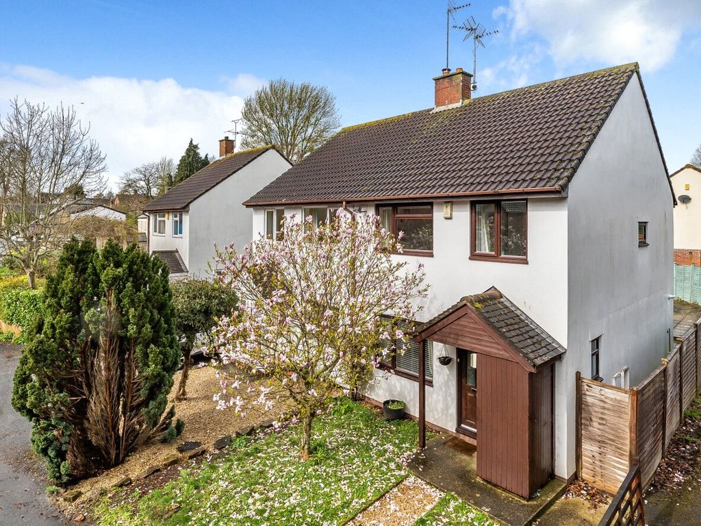 3 bed semidetached house for sale in Holway Deane, Holway Green