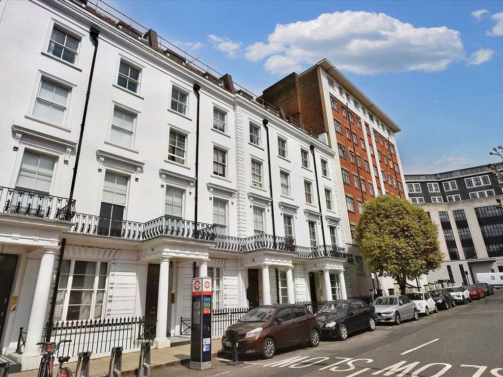 Studio to rent in Orsett Terrace, London W2 Zoopla