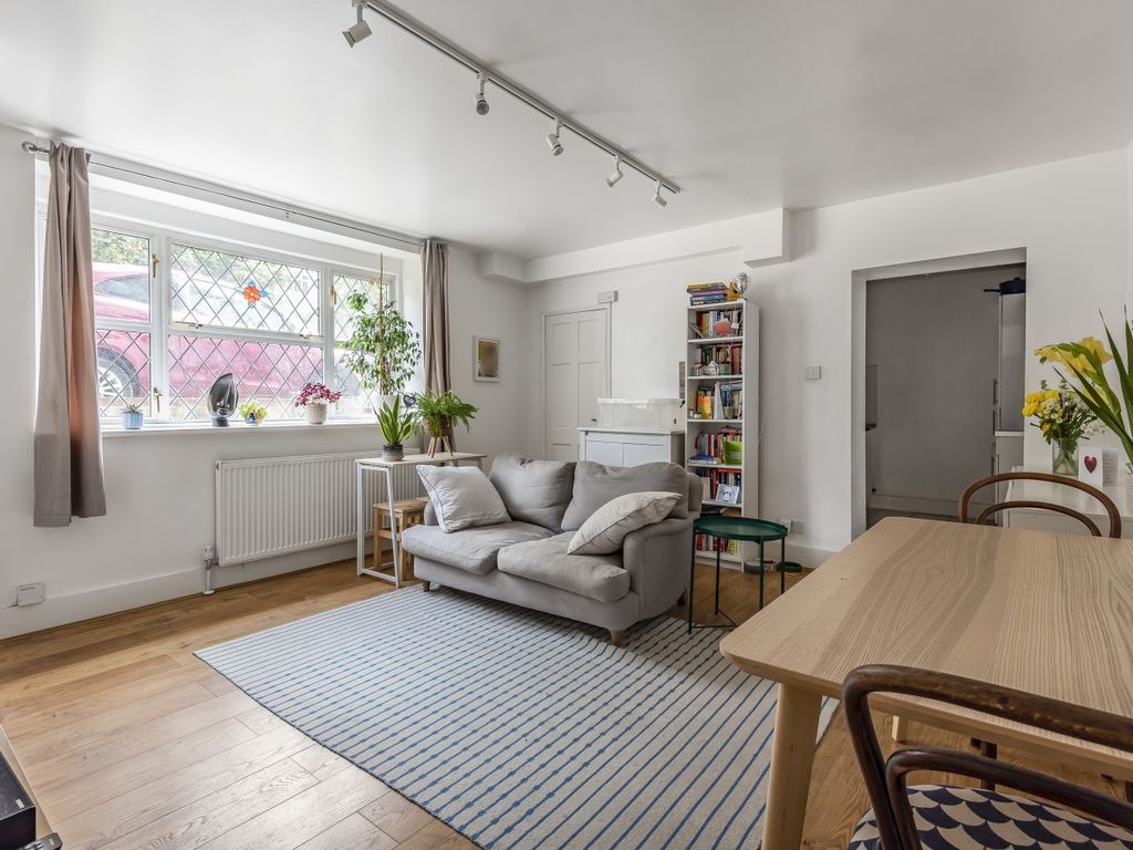 1 bed flat to rent in St. Mary's Road, London SE15 Zoopla