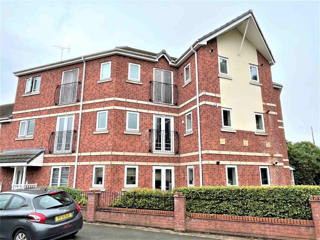2 bed flat to rent in Upton Green, Fordhouses, Wolverhampton WV10 Zoopla