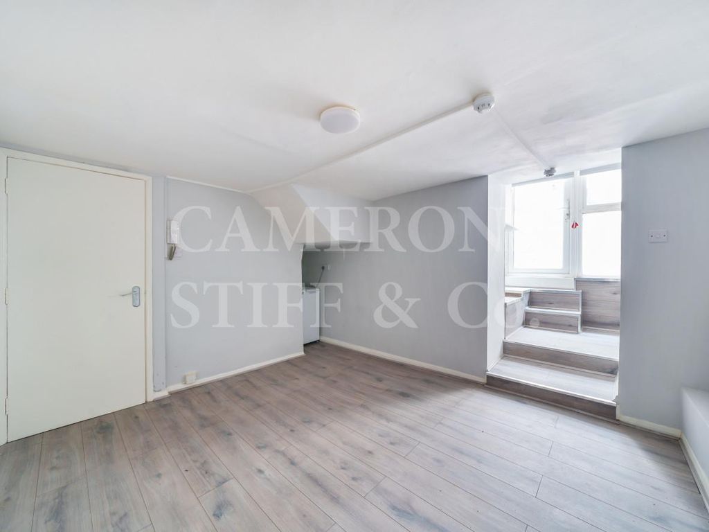Studio to rent in Edgware Road, London W2 Zoopla