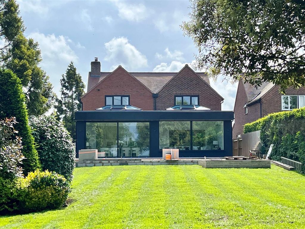 4 bed detached house for sale in Tewkesbury Road, Longford, Gloucester