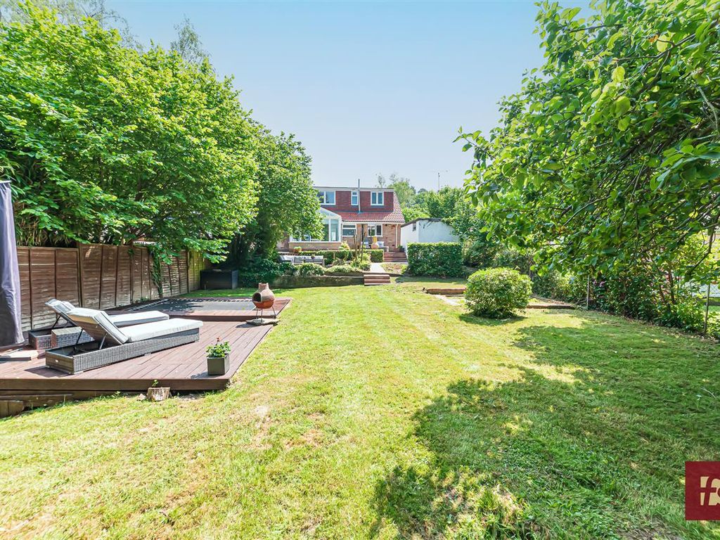 4 bed detached house for sale in Greenwood Road, Crowthorne RG45, £700,000 Zoopla