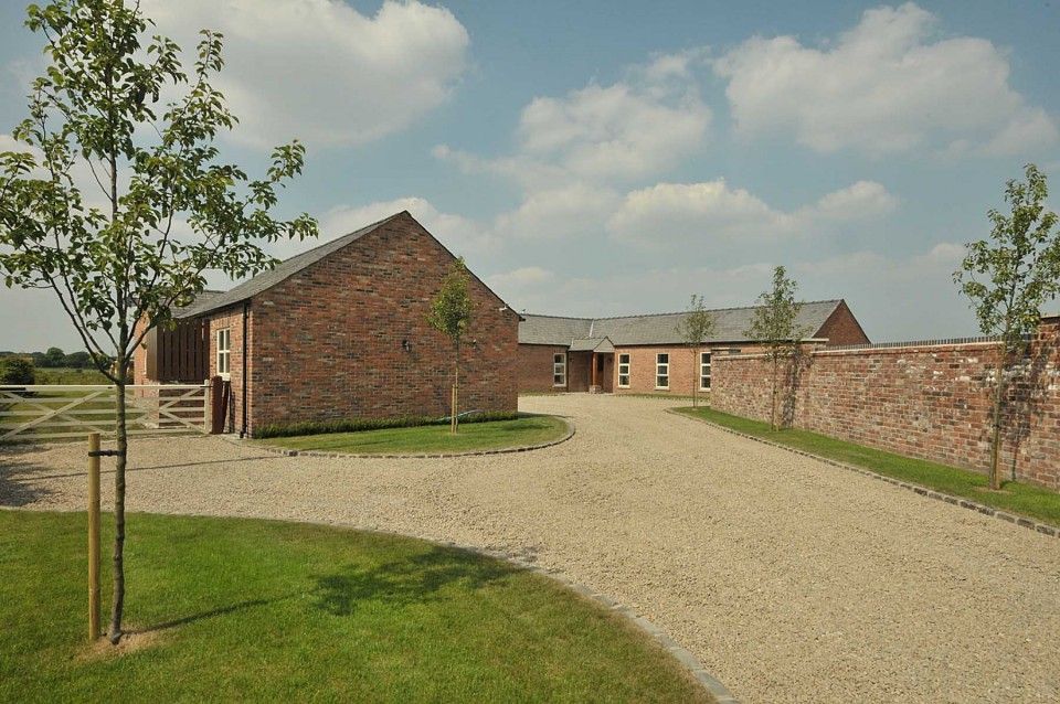 Property Details For Pear Tree Farm Higher Lane Dutton Warrington