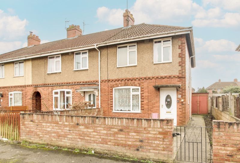 3 bed terraced house for sale in Longfield Road, Trowbridge BA14, £