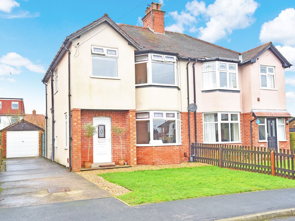 3 bed semidetached house for sale in Jesmond Road, Harrogate HG1, £