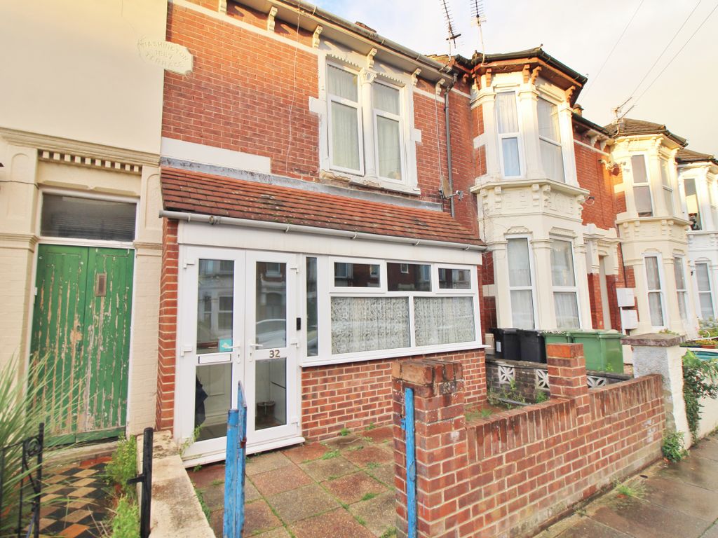 3 bed terraced house for sale in North End Avenue, Portsmouth PO2, £