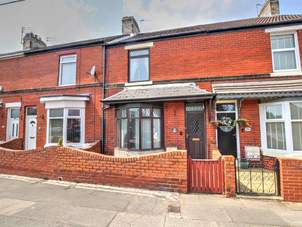 2 bed terraced house for sale in Staindrop Road, West Auckland, Auckland DL14, £90,000