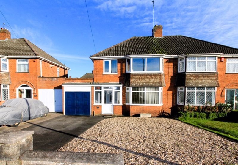 3 bed semidetached house for sale in Hockley Road, Bramford Estate