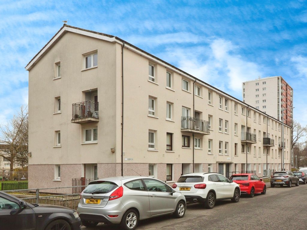 2 bed for sale in Glenfinnan Road, Glasgow G20, £90,000 Zoopla