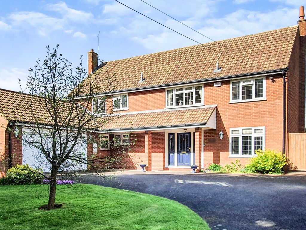 4 bed detached house for sale in Ullenhall Street, Ullenhall, HenleyIn