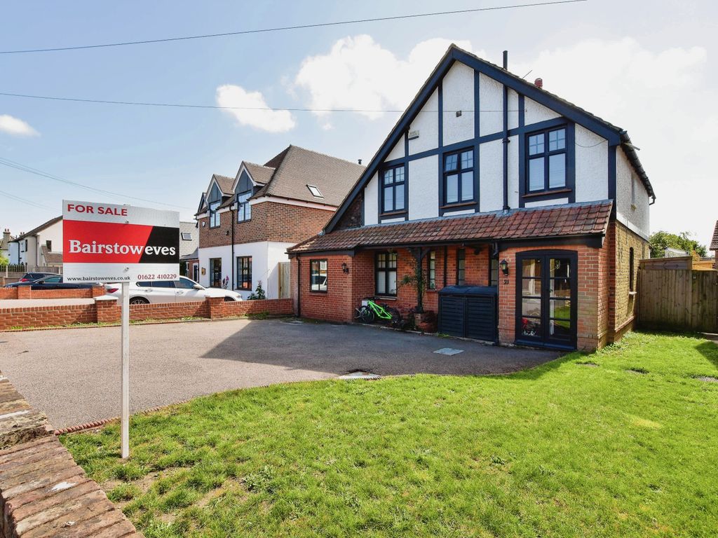 4 bed detached house for sale in Tower Lane, Bearsted, Maidstone, Kent