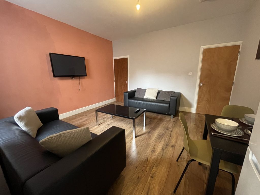 Gulson Road, Stoke, Coventry, West Midlands CV1  