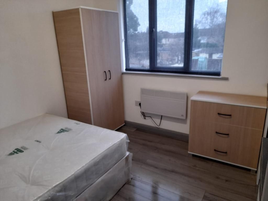 1 bed flat to rent in Cranleigh Road, Feltham TW13 Zoopla