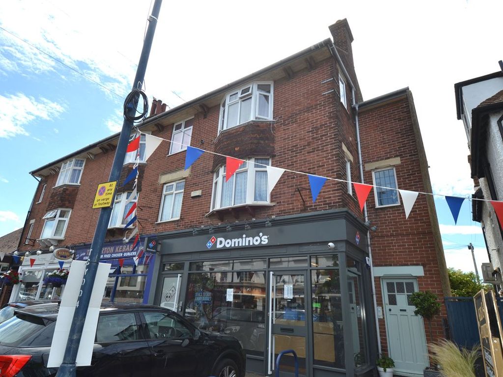 3 bed flat for sale in Tankerton Road, Tankerton, Whitstable CT5, £