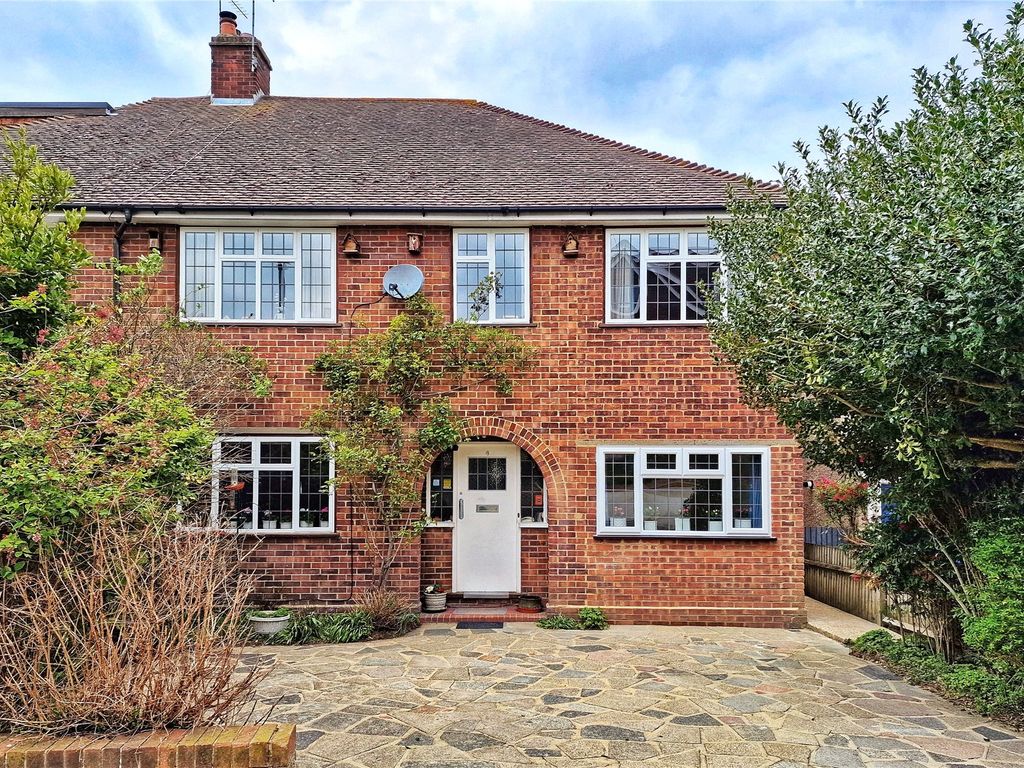 5 bed semidetached house for sale in Roseberry Gardens, Orpington BR6