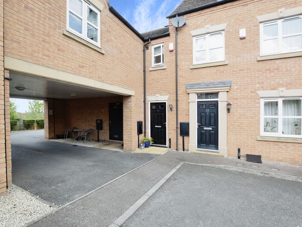 2 bed terraced house for sale in Peter Crisp Way, Rushden NN10, £