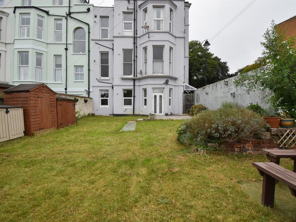 2 bed flat for sale in London Road, St. LeonardsOnSea TN37, £275,000