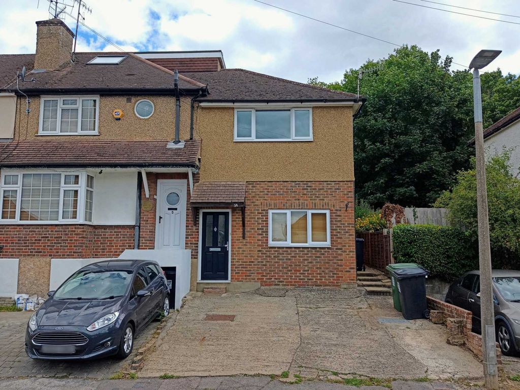 2 bed property for sale in Maynard Road, Hemel Hempstead HP2 Zoopla