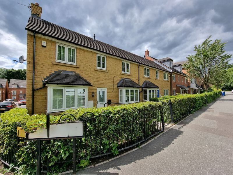 3 bed end terrace house for sale in Walbottle Road, Walbottle
