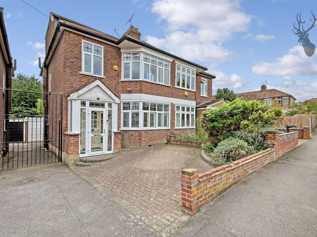 4 bed semidetached house for sale in Wansford Road, Woodford Green IG8, £650,000 Zoopla