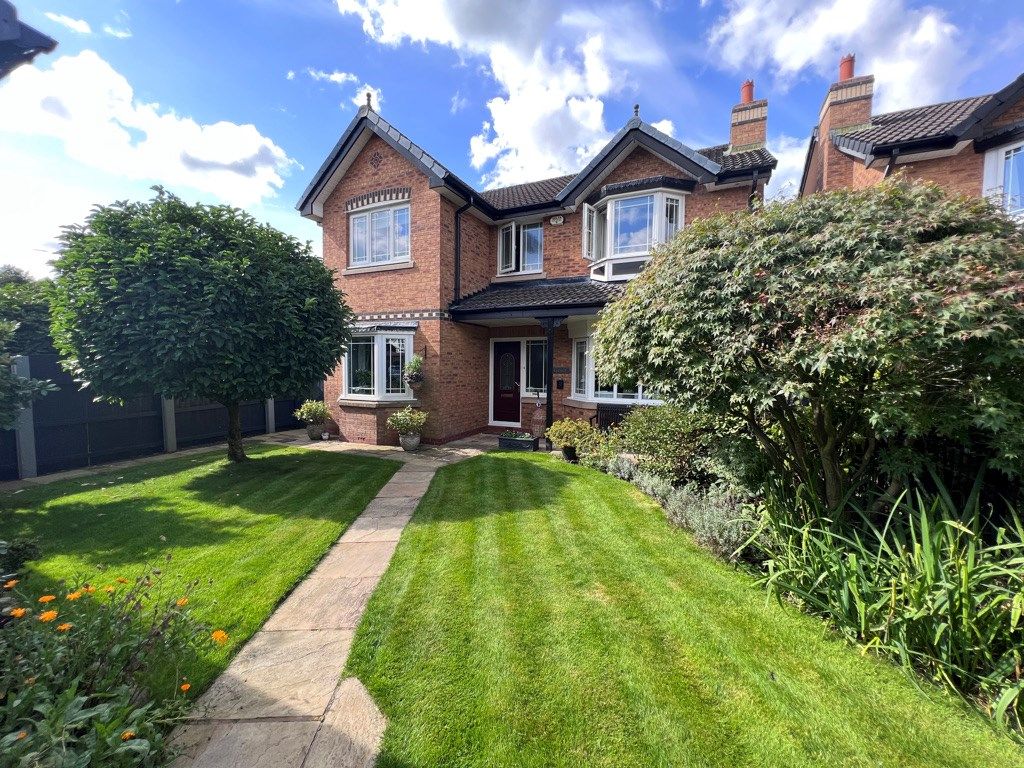 4 bed detached house for sale in Moorside Drive, Penwortham, Preston