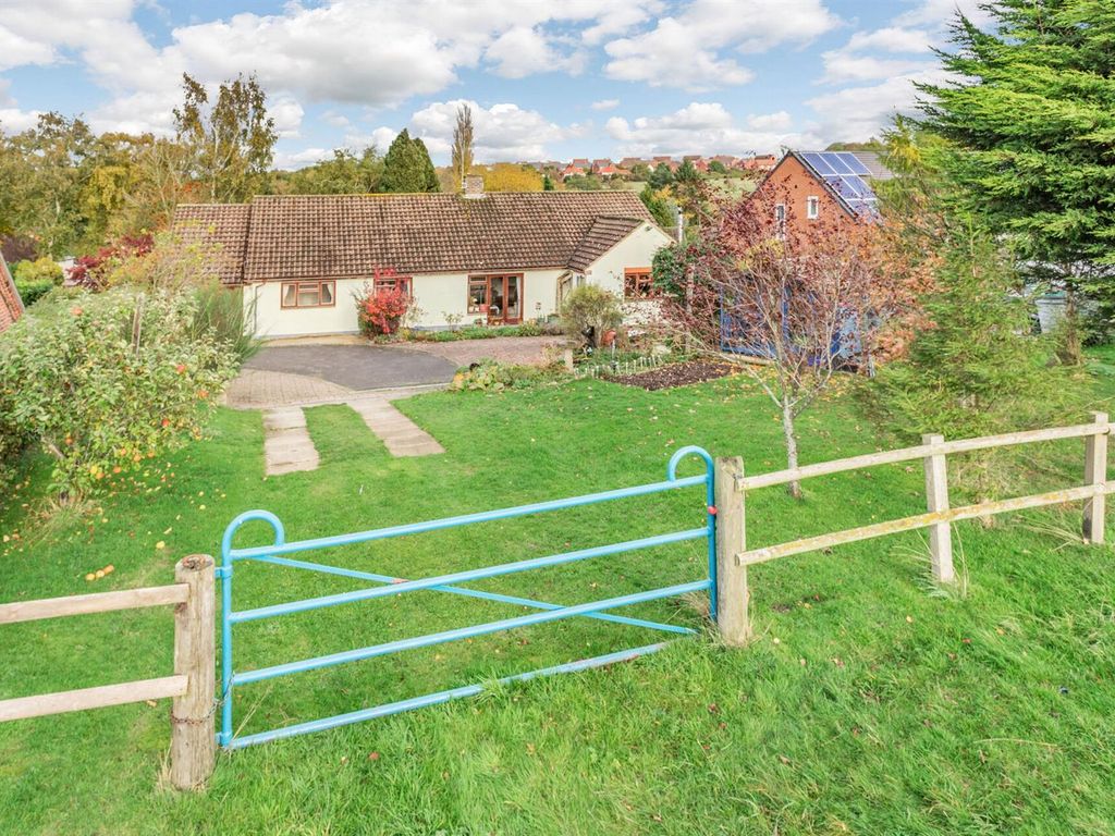 4 bed detached bungalow for sale in Main Street, Repton, Derby, Derbyshire DE65 Zoopla