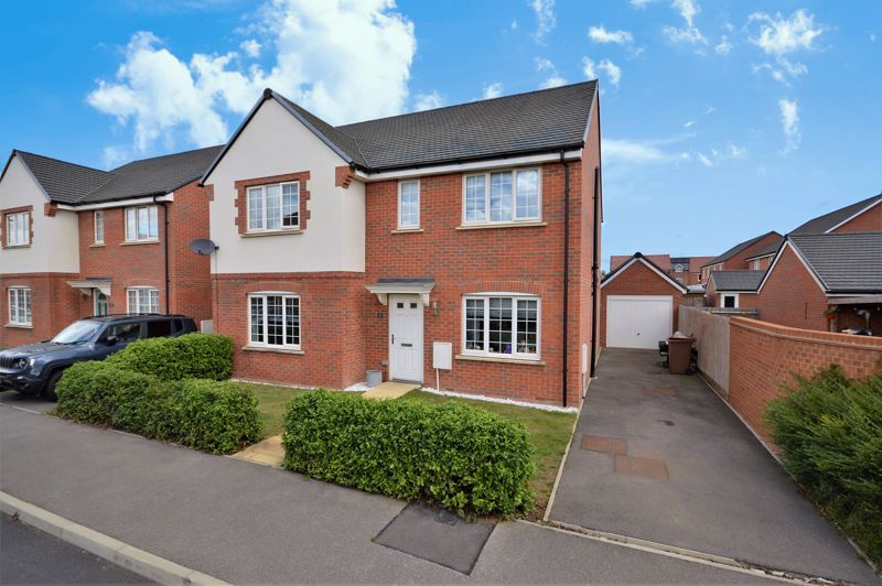 4 bed detached house for sale in Markus Avenue, Thame OX9 Zoopla