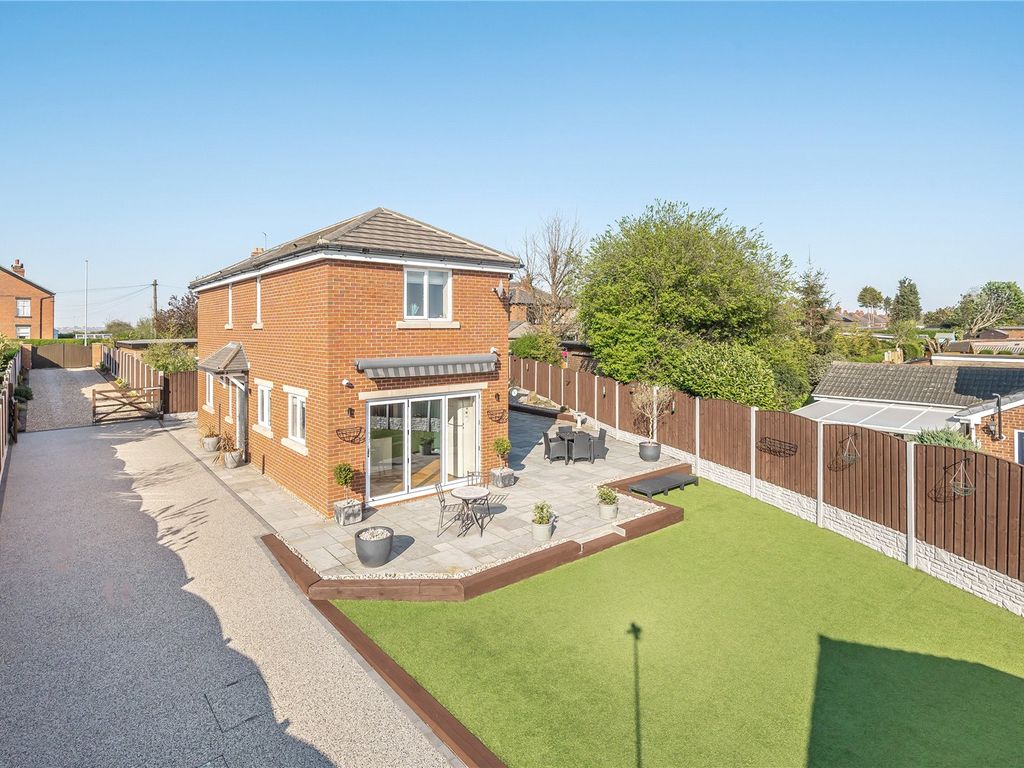 3 bed detached house for sale in Wood Lane, Rothwell, Leeds, West Yorkshire LS26 Zoopla