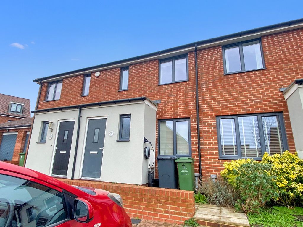 2 bed terraced house to rent in Bailey Drive, Castle Hill, Ebbsfleet