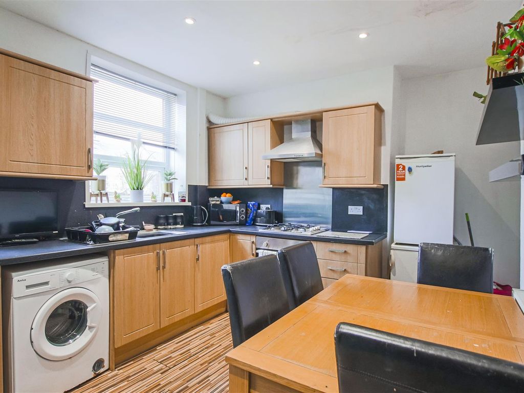 2 bed terraced house for sale in Beech Street, Accrington BB5 Zoopla