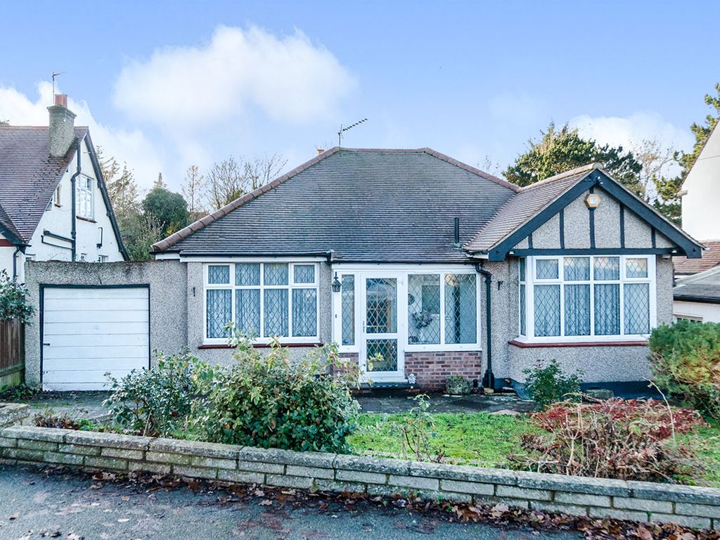3 bed bungalow for sale in Boundary Road, Carshalton SM5 Zoopla