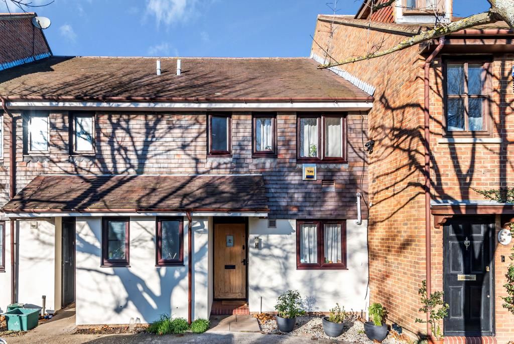 Hounslow, London TW3  