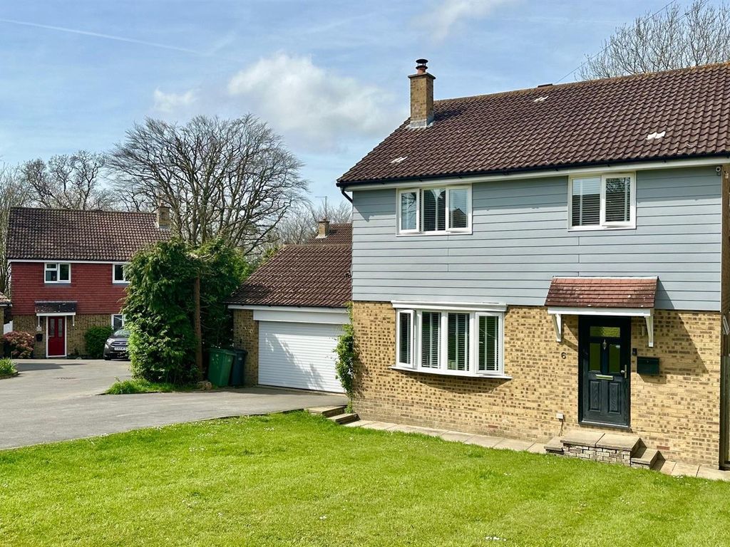 4 bed detached house for sale in Brede Close, St. LeonardsOnSea TN37